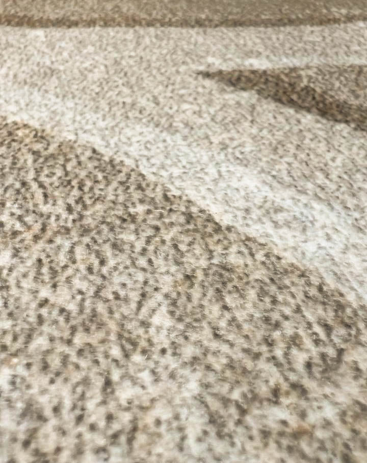 Minimalist Sand-Tone Rug – Embossed Modern Design