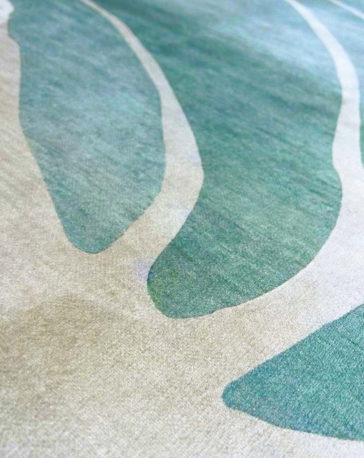 Moderner Teppich mit tropischem Blättermuster – Beige Mint für Wohnzimmer & Schlafzimmer
