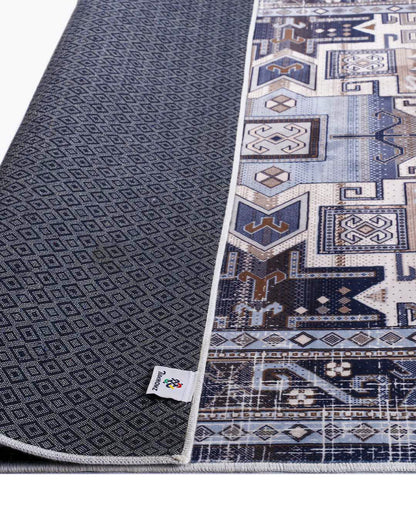 Antika vintage színes puha és fényes szőnyeg 