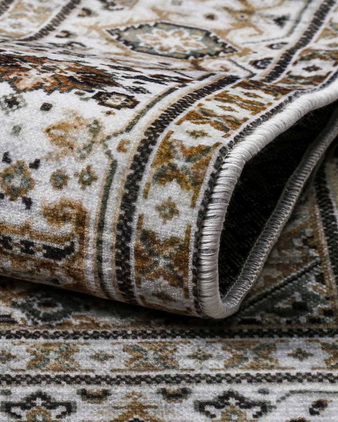 Weicher und glänzender Fofa-Vintage-Kaffeeteppich 