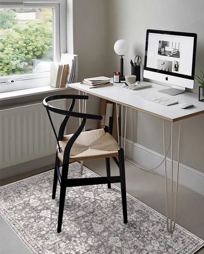 Weicher und glänzender Teppich „Dima“ in Beige und Braun 