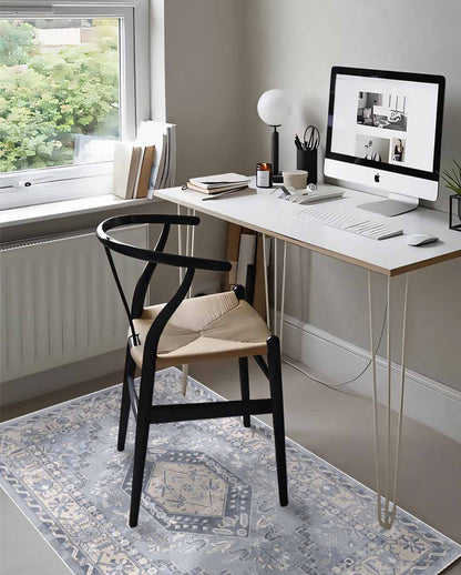 Weicher und glänzender Perserteppich von Koka 