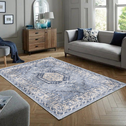 Weicher und glänzender Perserteppich von Koka 