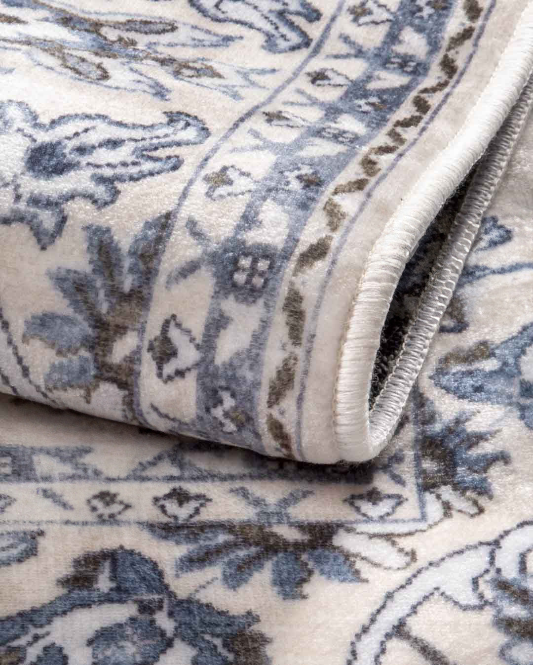 Toma Vintage bunter weicher und glänzender Teppich 