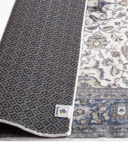 Weicher und glänzender Vintage-Teppich Zaina aus dem Osten 