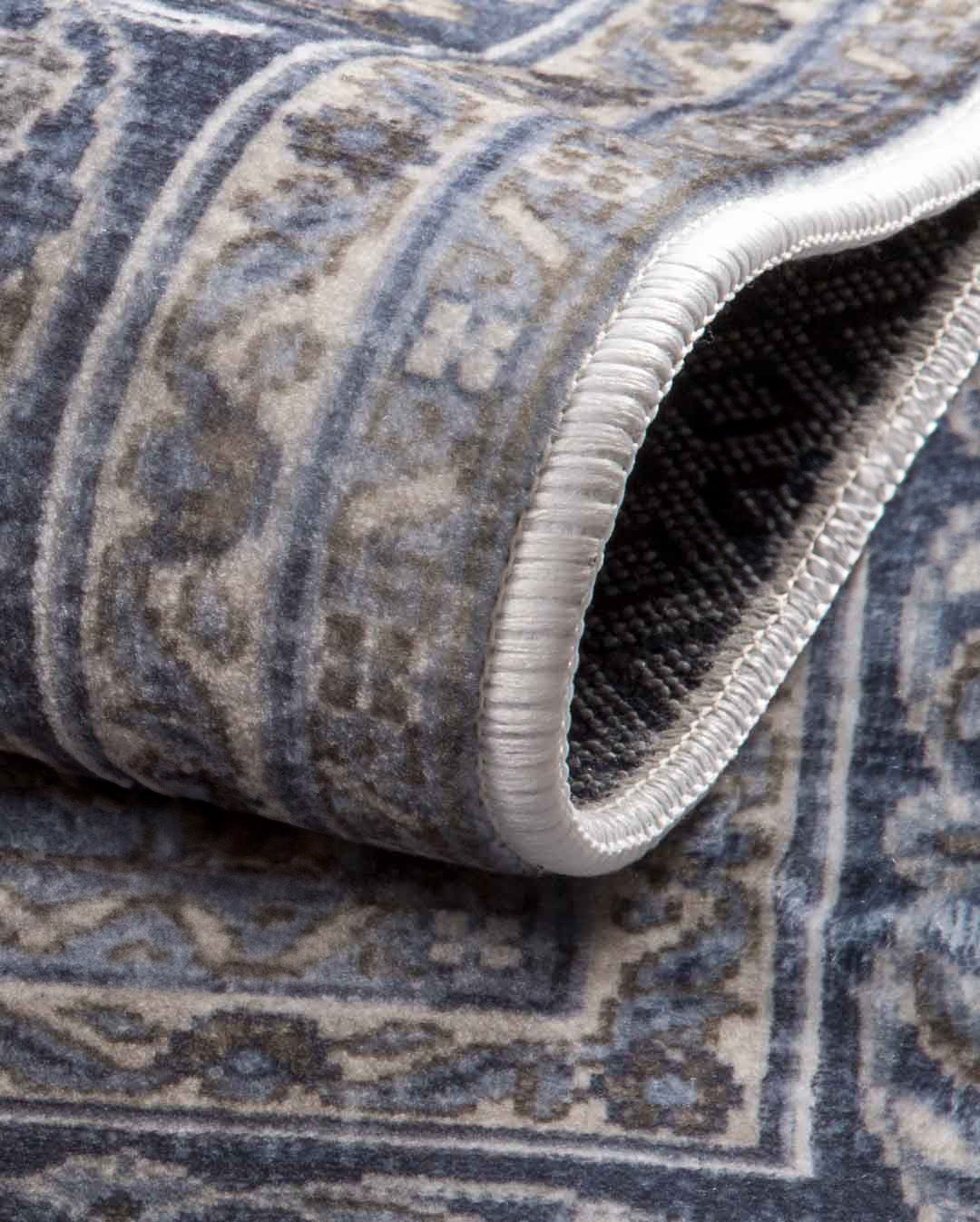 Weicher und glänzender Vintage-Teppich Zaina aus dem Osten 