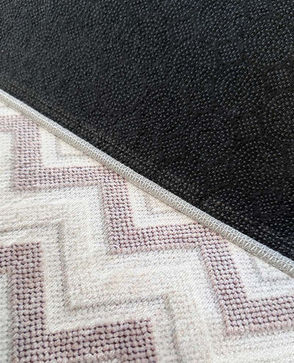 Yara schlichter, moderner, weicher und glänzender Teppich in Beige 